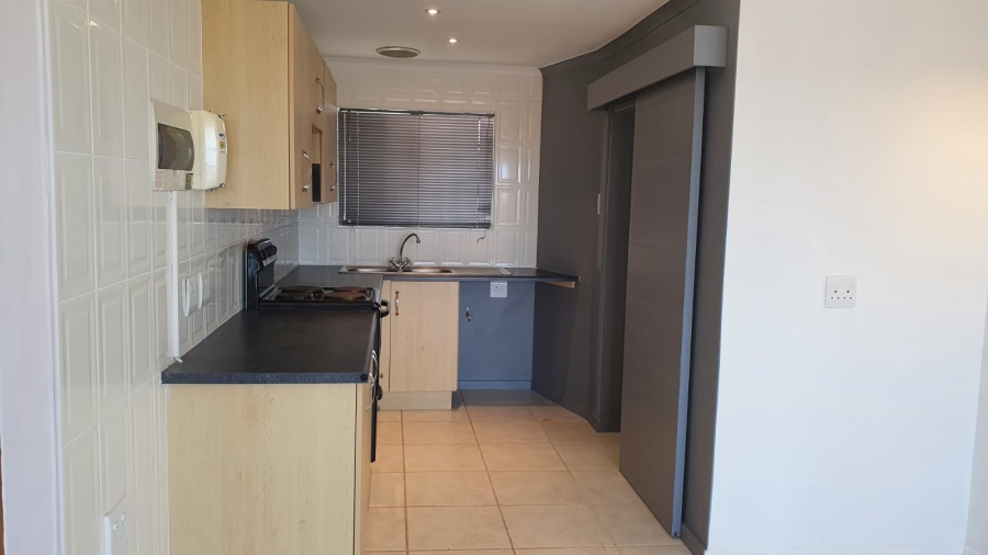 1 Bedroom Property for Sale in Ferreira Town Eastern Cape